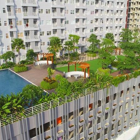 Vida View Apartement, Tower Asthon Unit 20 P Makassar Esterno foto