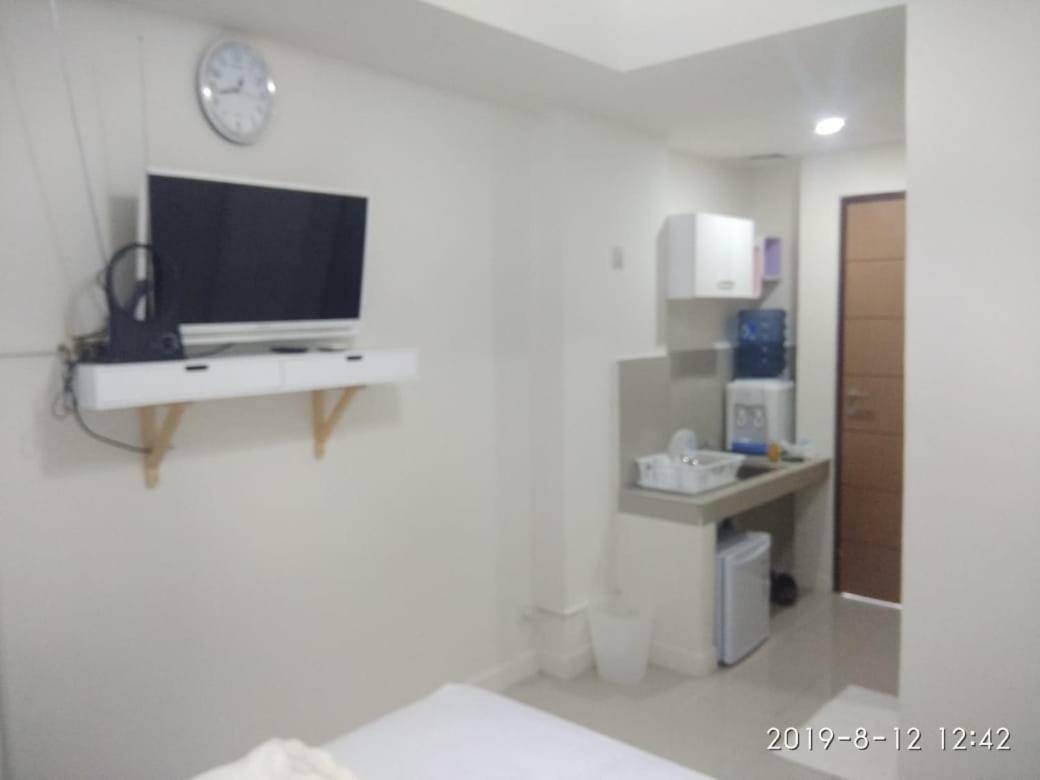 Vida View Apartement, Tower Asthon Unit 20 P Makassar Esterno foto